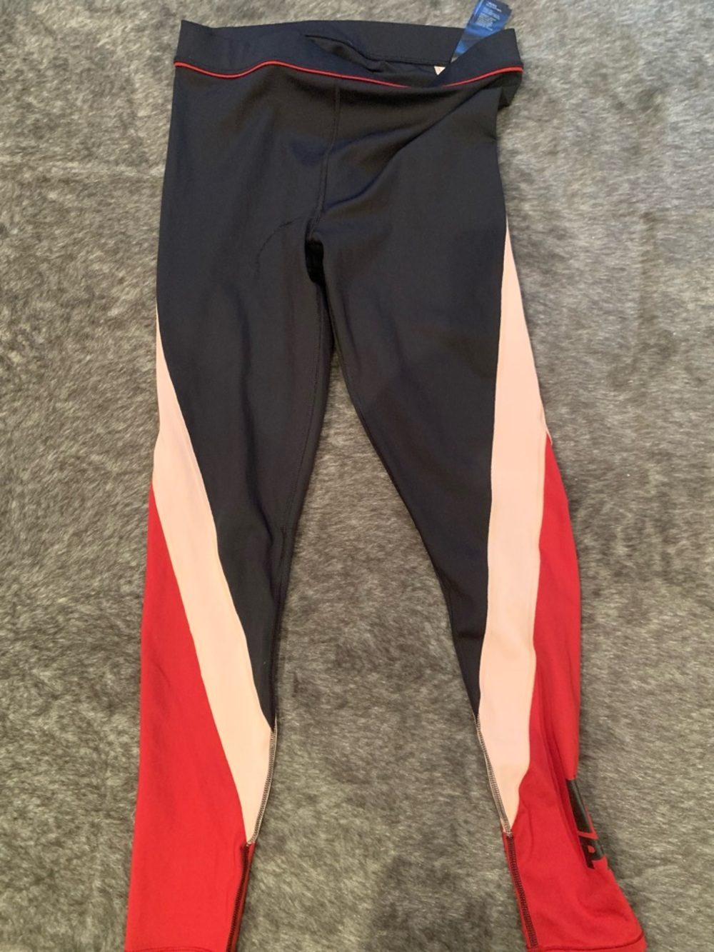 IVY PARK Black Leggings with Blush Trim